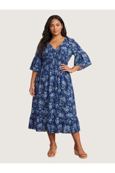 Victor and Jane By Styli Blue All Over Print V Neck Midi Dress