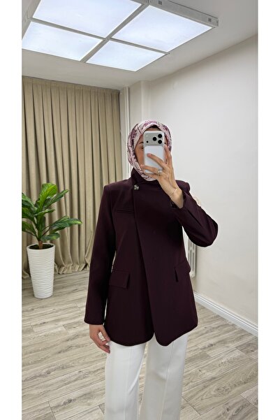 Belle Belemir Kadın Dik Yaka Blazer ceket Asimetrik Düğmeli ceket