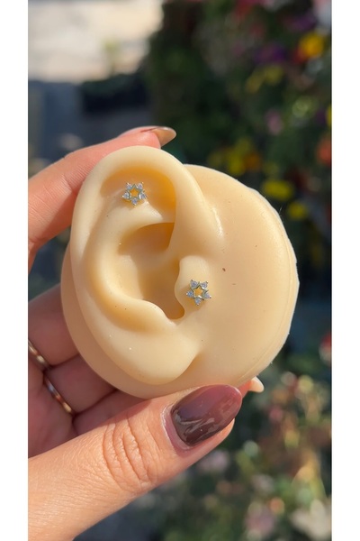 Yıldız ve Taş Detaylı Cerrahi Çelik Helix/Tragus Piercing