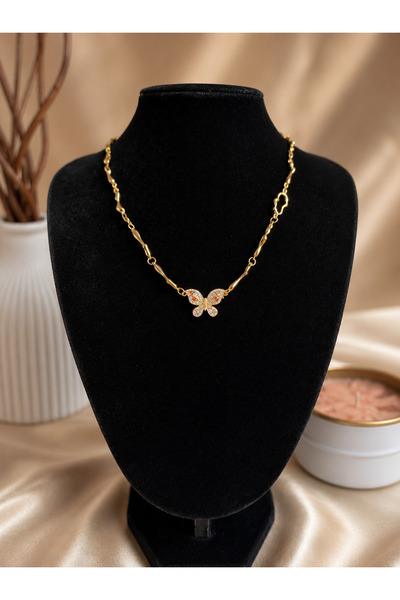 ANKA JEWELLRY قلادة نسائية من الفولاذ مرصعة بحجر الزركون على شكل فراشة بلون ذهبي