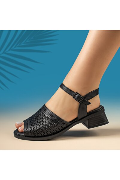 Modlet.ro Women's black block-heeled genuine leather sandals MOD14356