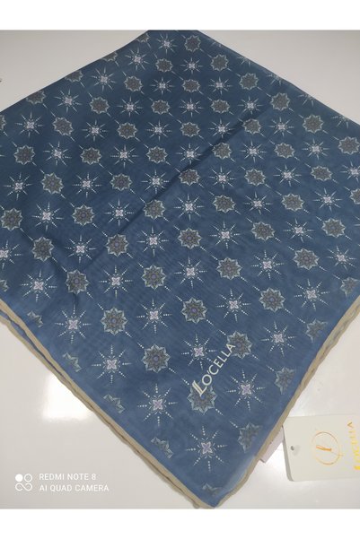 Butik وشاح لوسيلا ناعم مضاد للانزلاق بلون أخضر زمردي