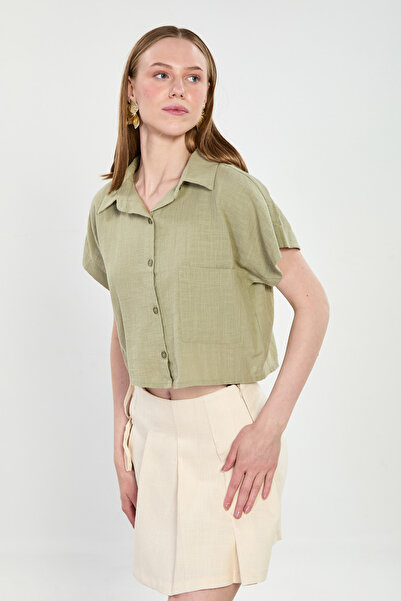 BARRELS AND OIL Women's Single Pocket Short Sleeve Shirt - Olive