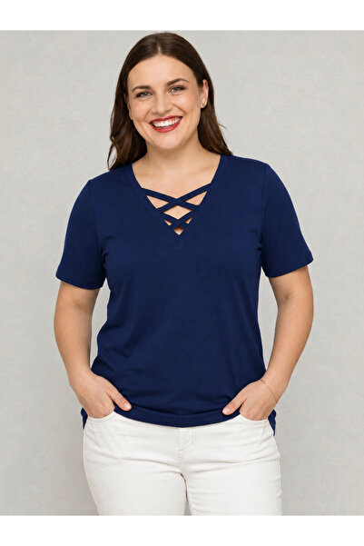 Curvy Trend Plus Size V-Neck Cross-Banded Short Sleeve Blouse
