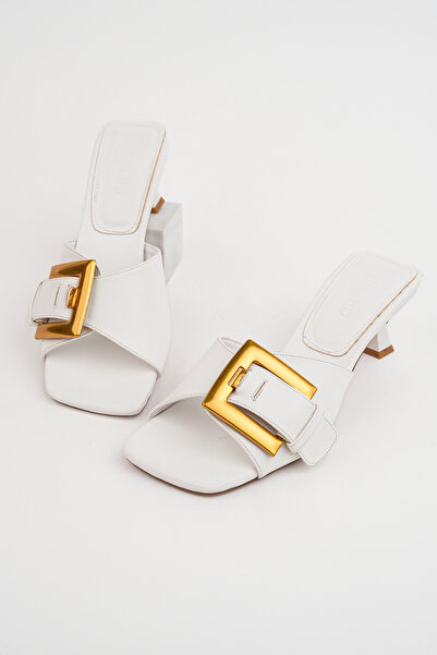Madam Tarz Rose-17515 Adjustable Buckle Belted Slippers