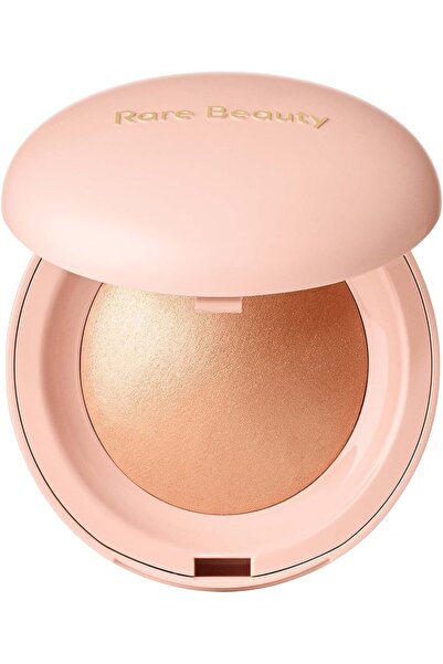 Rare Beauty هايلايتر سيلكي تاتش 2.8 جرام بلون فلوت من