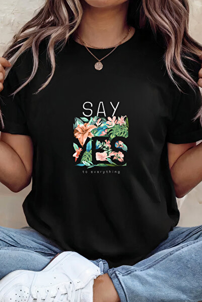Sarah's Boutique Women's T-shirt – 100% cotton – Say Yes