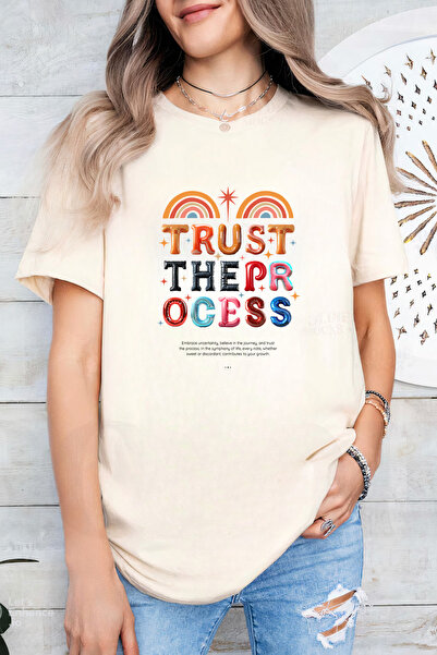 Sarah's Boutique Women's T-shirt – 100% cotton – Color Process