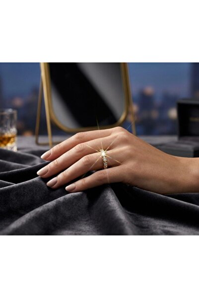 GİS JEWELRY خاتم من الفولاذ الذهبي طراز كاري ستون جوهرلنج موديل جولد ستيل