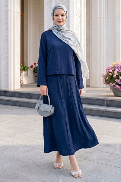 InStyle Navy Blue Suit with Wide-Sleeved Skirt