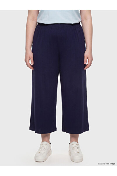 LC Waikiki Plus size elastic waist women's capri