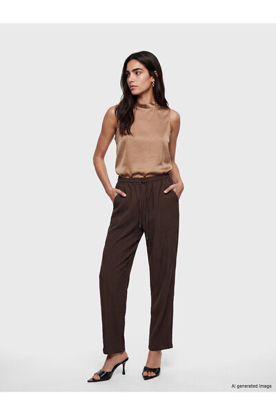 LC Waikiki Nevavm Textured Women's Trousers with Elastic Waist