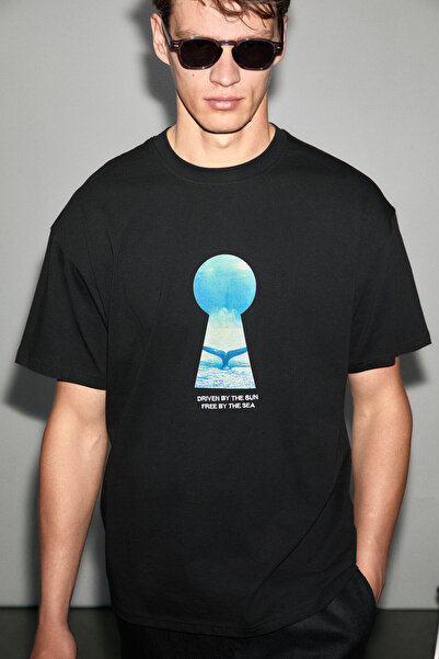 GRIMELANGE Tiburcio men's 100% organic cotton round neck black t-shirt with p...