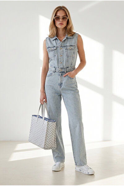 Olalook Women's Light Blue Sleeveless Denim Jumpsuit with Pockets Tlm-19000174