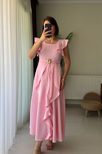 Kubos Moda Fırfır Detay Kemerli Kare Yaka Pembe Uzun Elbise