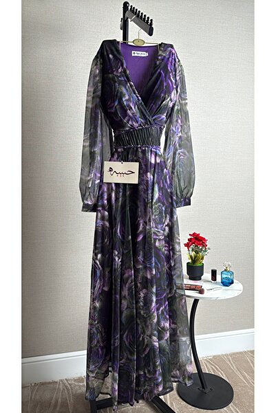 Habiba ✨   Royal Night Orchid – When Elegance Becomes a Wearable Masterpiece 👑