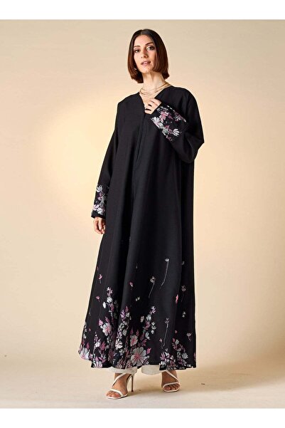Azria Fashion عباءة مطرزة مع حجاب