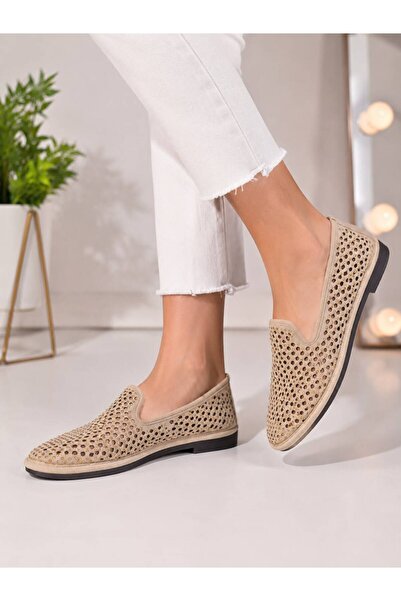 PAPUCUMUN DÜNYASI Women's Perforated Stone Decorated Lightweight Comfortable ...