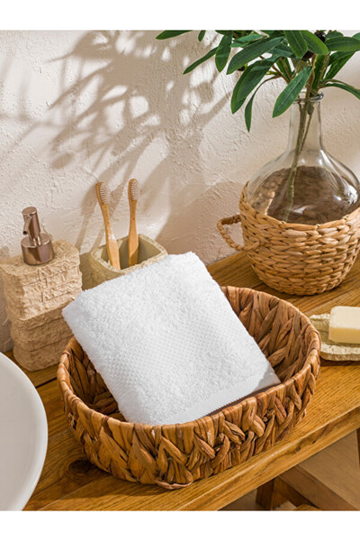 LC Waikiki Rmz Gi̇yi̇m Farkiyla Cotton Drying Cloth 50X70 cm