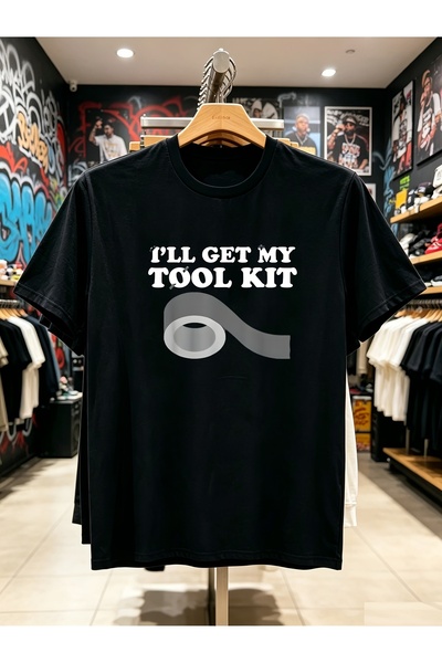 1001 Line تي شيرت رجالي مضحك بطبعة "I'll Get My Kit" - برسومات أدوات وفكاهة ل...