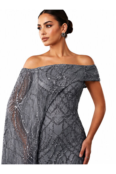 Lovely Dress Gri Kayık Yaka Taş İşlemeli Tek Kol Pelerin Detaylı Balık Uzun A...