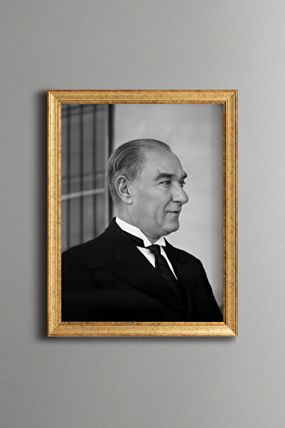 epiqart Ataturk - Vintage Patterned Painting - Fine Model