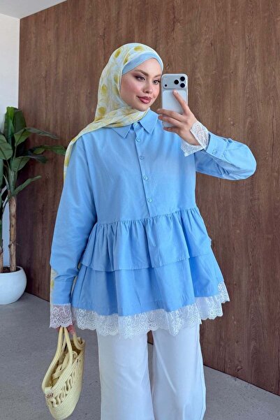 Hazamoda قميص تونيك بتفاصيل دانتيل من سومبيل باللون الأزرق
