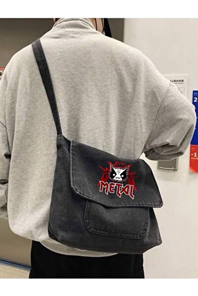 Minga London Crna metalna torba za poruke od tkanine sa printom