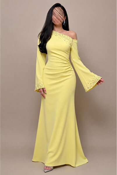 led style Lemon-Colored One-Shoulder Dress with Soft Embroidery