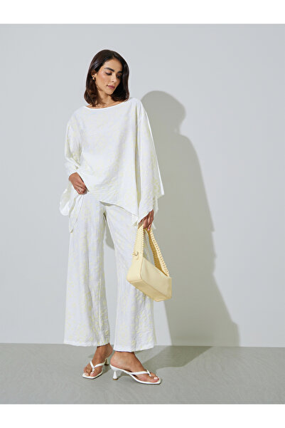 Amirah By Styli White Poncho Style Top and Pants Modest Set