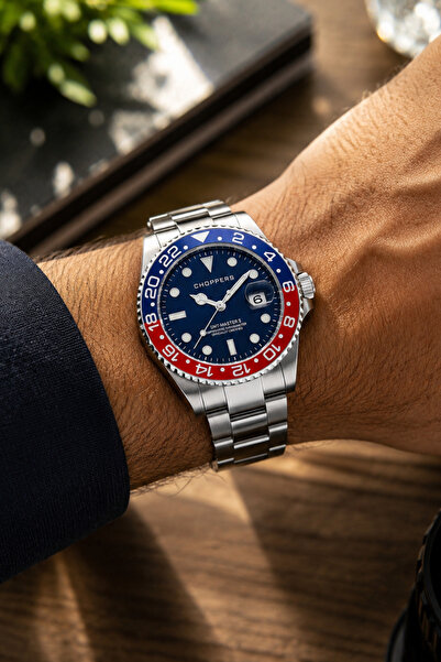 laria jewelry Red Blue Detailed Calendar Men's Wristwatch