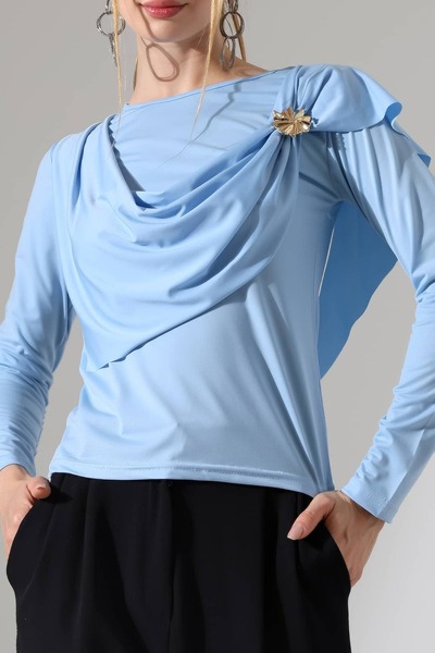 Sabr Women's Sandy Brooch Detailed Draped Blouse