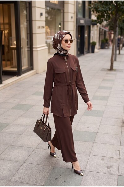 Armine TREND Fermuarlı Dik Yaka Bel Büzgülü Pantolonlu İkili Tesettür Takım K...