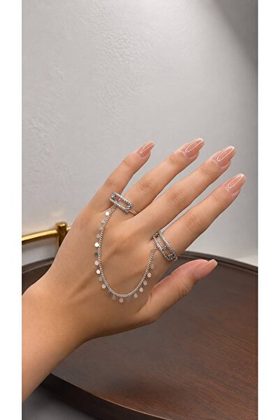stainles steel Two Connected Rings in Luxurious and Elegant Silver for All Be...