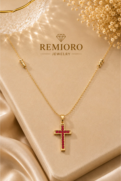 REMIORO Colier Auriu cu Cruce și Cristale Roșii – Lănțișor Elegant Reglabil p...