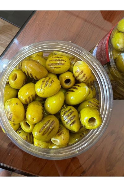 Hakan Ay Gemlik Zeytinleri Hakan Ay Zeytincilik 4XL Izgara Siyah Zeytin 140-160 Kalibre 900 g – İri Taneli – Etli – Kahvaltılık