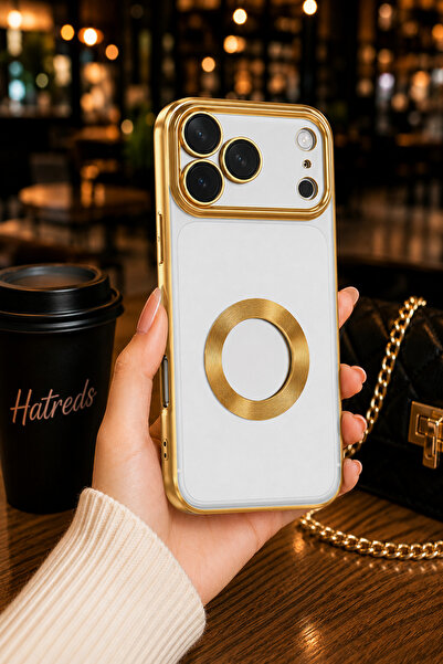 Hatreds iPhone 17 Pro Max Uyumlu Kamera Korumalı Logo Gösteren Kılıf Gold