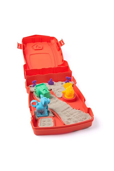 Spin Master Toys Far East Nisip Cinetic Farma Box - Set de nisip și accesorii...