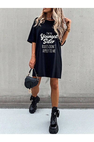 JANTIL MODA Μαύρο γυναικείο μπλουζάκι με στάμπα σε oversized γραμμή και μακρύ...