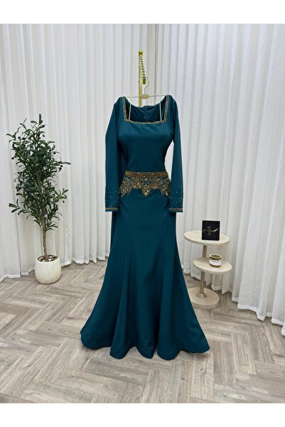 NALA FASHION فستان بلون أخضر بترولي غامق (Dark Teal/Petrol Green) جذاب وفخم.