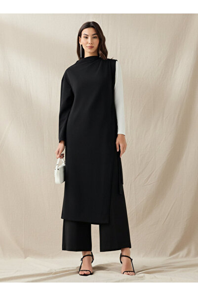 FAV CAPE ONE SLEEVE DRESS