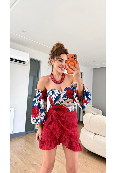 Yasmin Butik Çicek desenli büstiyerli etekli takım