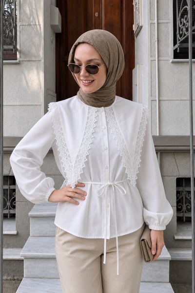 Lunfia Dantelli Geniş Yakalı Poplin Gömlek - Beyaz
