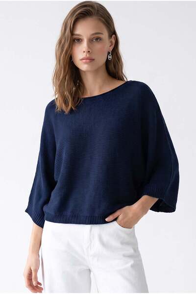 Mixray 7044 Women's Slim Boat Neck Bat Sleeve Knit Sweater Navy Blue