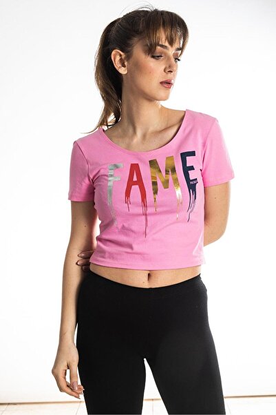 Paco & Co Μπλούζα crop top "FAME" ροζ