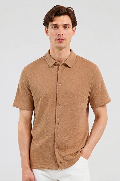 Brave Soul Men Regular Fit Textured Short Sleeve Casual Shirt, Brown
