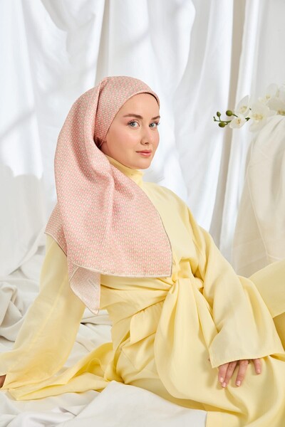 Silk Home Twill Silk Scarf Geometric Pattern Pink