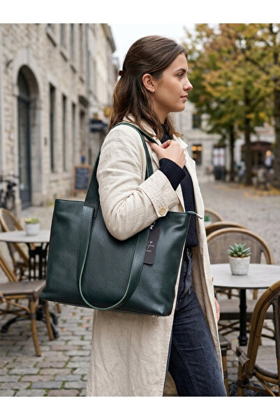 valentina victoria Valvic Genuine Leather Large Size Wide Handle Shoulder Bag.