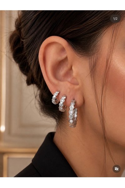 YSX JEWELRY Zirkon taş detay bal peteği model 3’lü halka küpe seti