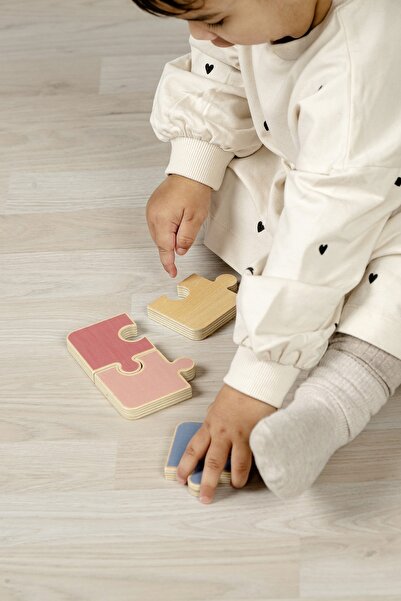 NO BRAND Jabadabado: cutie educativă - set de patru jucării 18m+